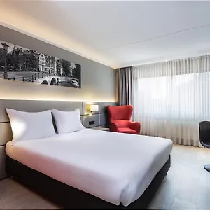 https://dorint-airport-hotel-amsterdam.ihotelsrotterdam.com