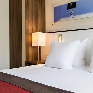https://holiday-inn-eindhoven.ihotelsrotterdam.com